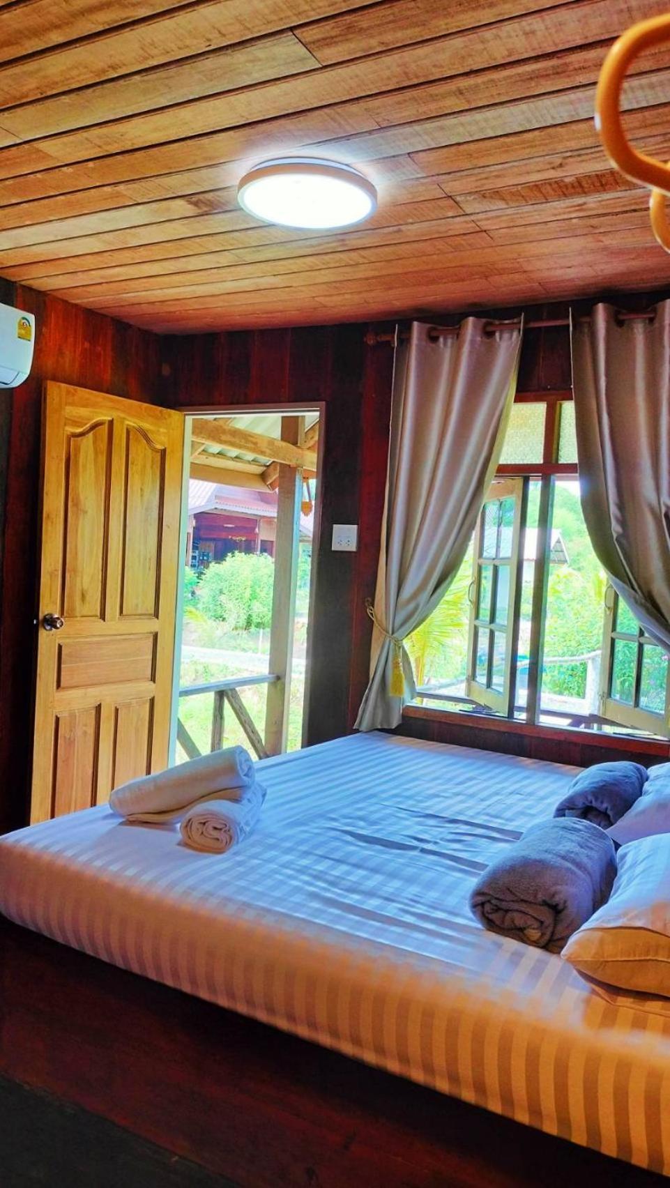 ปารมีฟาร์มสเตย์ Takuapa Dış mekan fotoğraf
